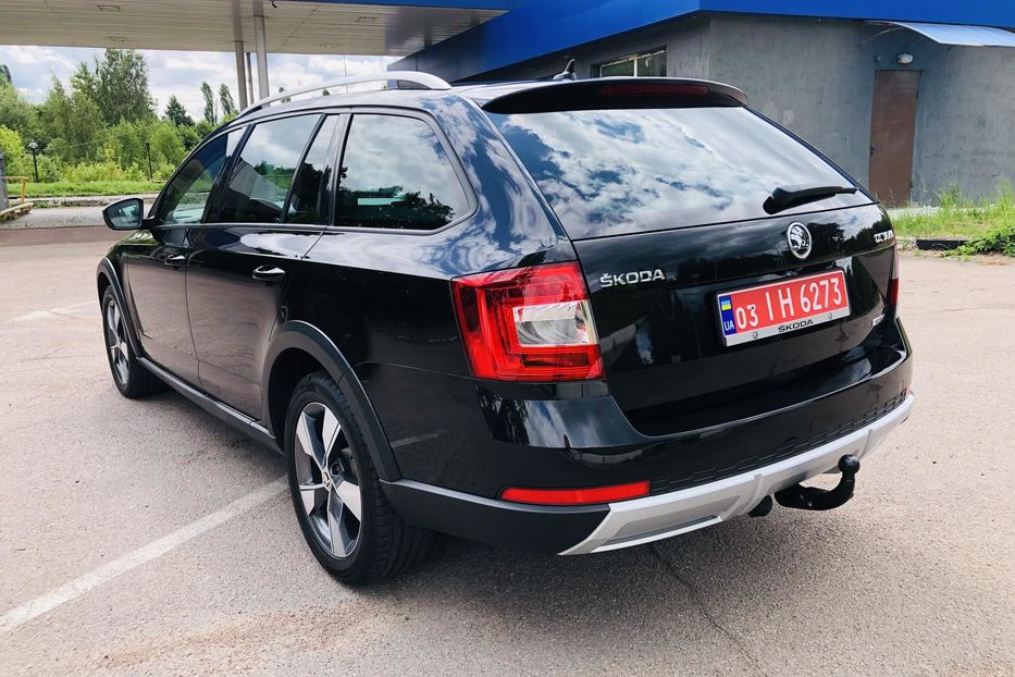 Продам Skoda Octavia A7 Scout 2.0 TDI DSG (184 к.с.) 4х4  2016 года в г. Коростень, Житомирская область