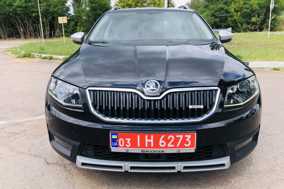 Продам Skoda Octavia A7 Scout 2.0 TDI DSG (184 к.с.) 4х4  2016 года в г. Коростень, Житомирская область
