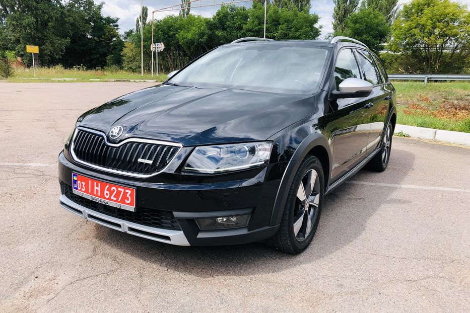 Продам Skoda Octavia A7 Scout 2.0 TDI DSG (184 к.с.) 4х4  2016 года в г. Коростень, Житомирская область