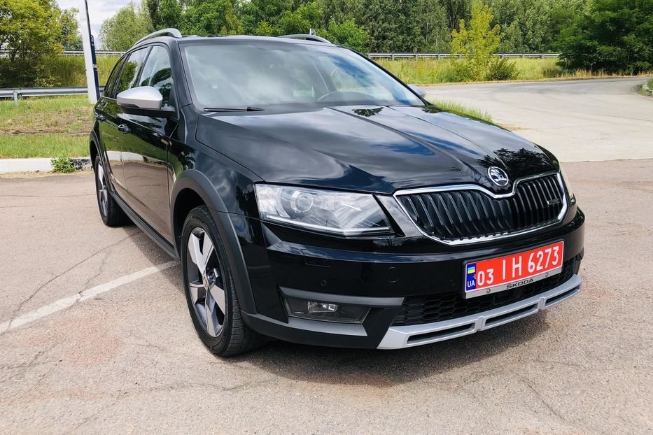 Продам Skoda Octavia A7 Scout 2.0 TDI DSG (184 к.с.) 4х4  2016 года в г. Коростень, Житомирская область