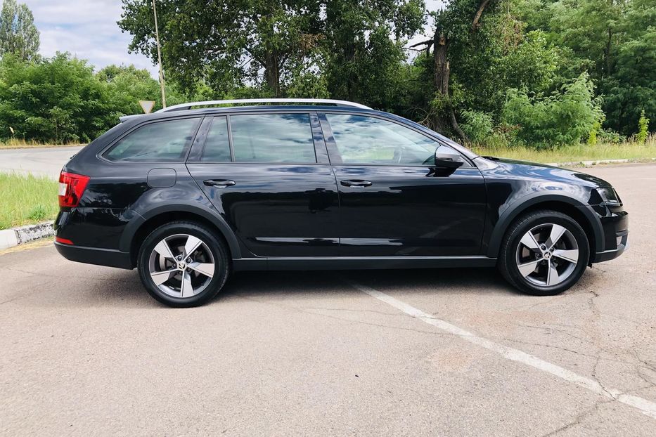 Продам Skoda Octavia A7 Scout 2.0 TDI DSG (184 к.с.) 4х4  2016 года в г. Коростень, Житомирская область
