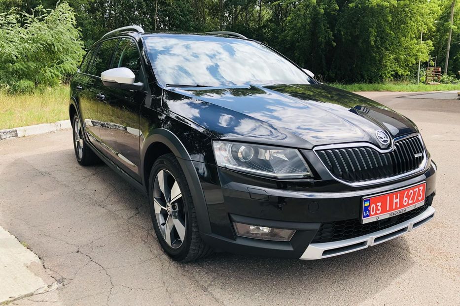Продам Skoda Octavia A7 Scout 2.0 TDI DSG (184 к.с.) 4х4  2016 года в г. Коростень, Житомирская область