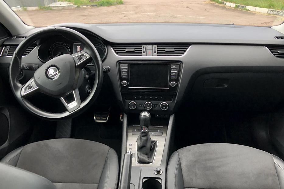 Продам Skoda Octavia A7 Scout 2.0 TDI DSG (184 к.с.) 4х4  2016 года в г. Коростень, Житомирская область