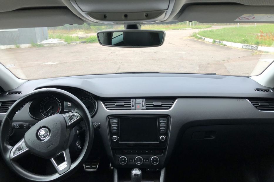 Продам Skoda Octavia A7 Scout 2.0 TDI DSG (184 к.с.) 4х4  2016 года в г. Коростень, Житомирская область