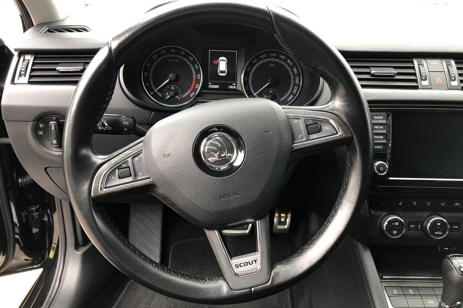 Продам Skoda Octavia A7 Scout 2.0 TDI DSG (184 к.с.) 4х4  2016 года в г. Коростень, Житомирская область