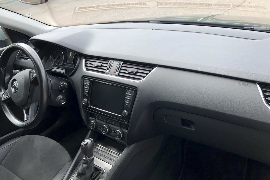 Продам Skoda Octavia A7 Scout 2.0 TDI DSG (184 к.с.) 4х4  2016 года в г. Коростень, Житомирская область