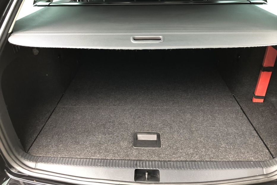 Продам Skoda Octavia A7 Scout 2.0 TDI DSG (184 к.с.) 4х4  2016 года в г. Коростень, Житомирская область