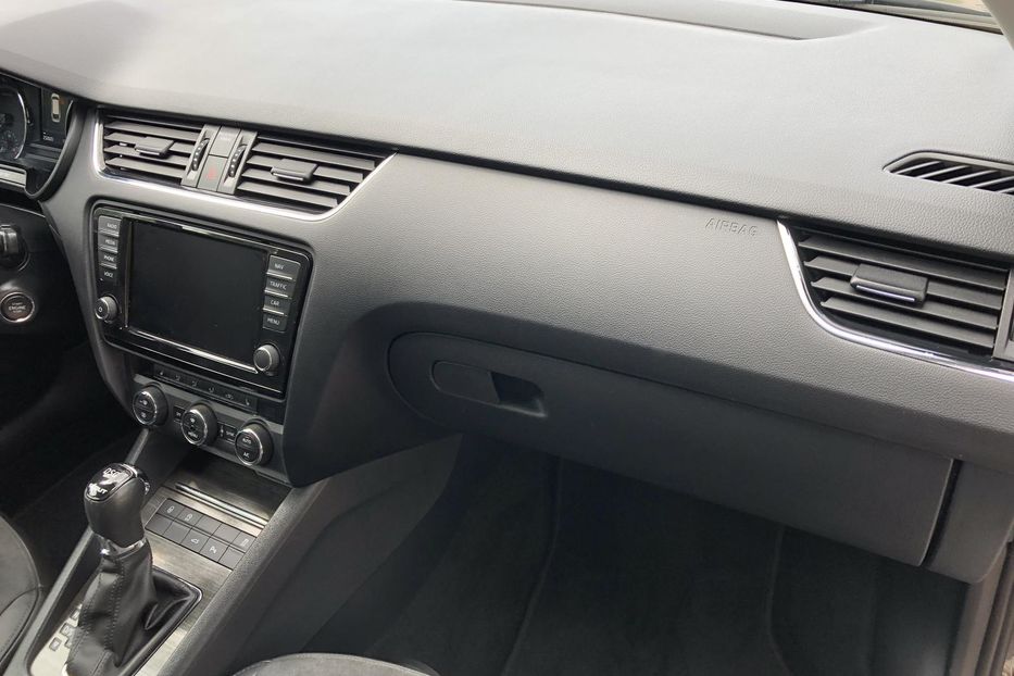 Продам Skoda Octavia A7 Scout 2.0 TDI DSG (184 к.с.) 4х4  2016 года в г. Коростень, Житомирская область