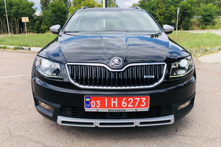 Продам Skoda Octavia A7 Scout 2.0 TDI DSG (184 к.с.) 4х4  2016 года в г. Коростень, Житомирская область