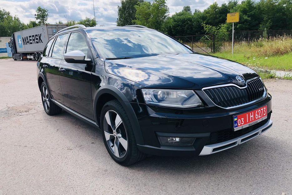 Продам Skoda Octavia A7 Scout 2.0 TDI DSG (184 к.с.) 4х4  2016 года в г. Коростень, Житомирская область