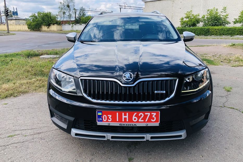 Продам Skoda Octavia A7 Scout 2.0 TDI DSG (184 к.с.) 4х4  2016 года в г. Коростень, Житомирская область