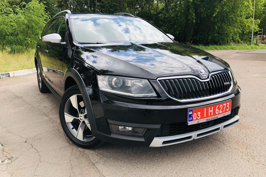 Продам Skoda Octavia A7 Scout 2.0 TDI DSG (184 к.с.) 4х4  2016 года в г. Коростень, Житомирская область