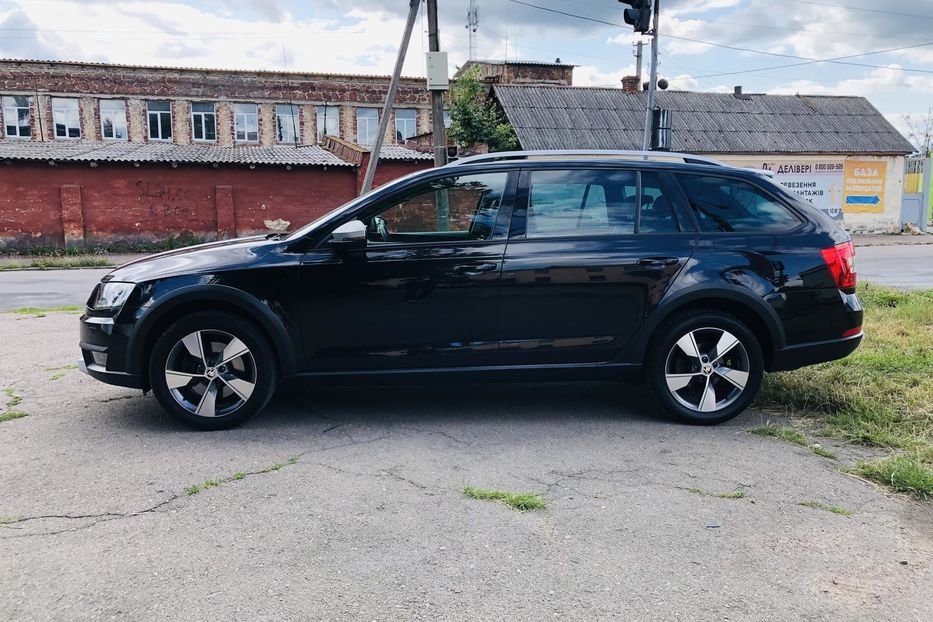 Продам Skoda Octavia A7 Scout 2.0 TDI DSG (184 к.с.) 4х4  2016 года в г. Коростень, Житомирская область