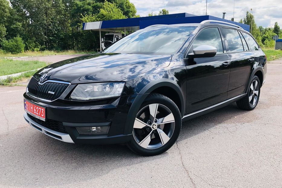 Продам Skoda Octavia A7 Scout 2.0 TDI DSG (184 к.с.) 4х4  2016 года в г. Коростень, Житомирская область