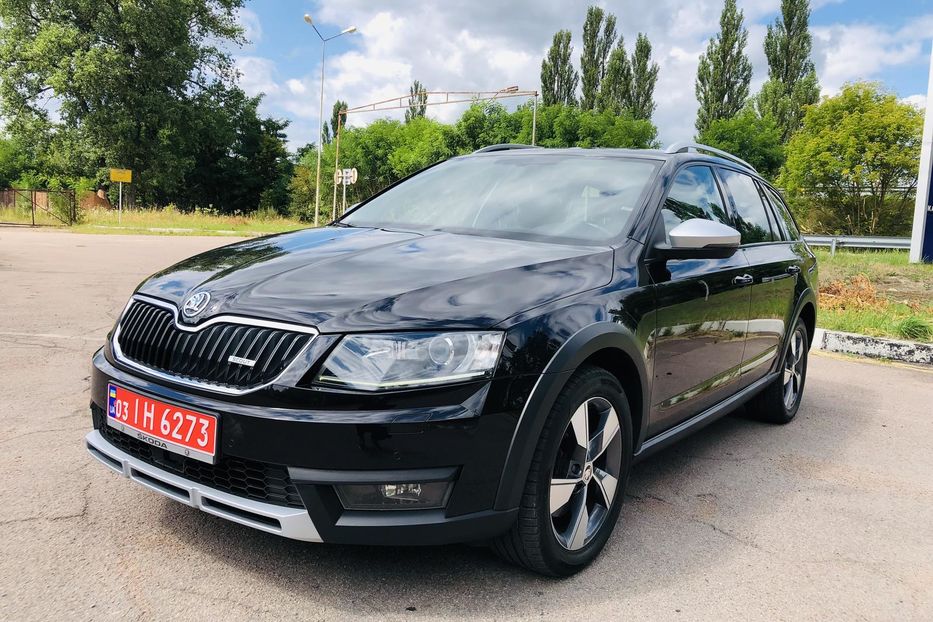Продам Skoda Octavia A7 Scout 2.0 TDI DSG (184 к.с.) 4х4  2016 года в г. Коростень, Житомирская область