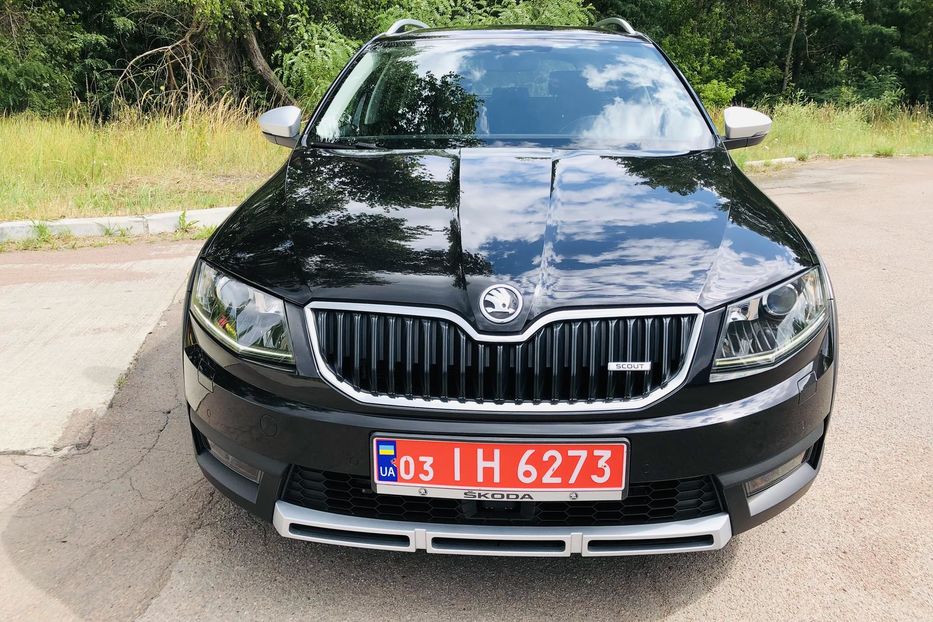 Продам Skoda Octavia A7 Scout 2.0 TDI DSG (184 к.с.) 4х4  2016 года в г. Коростень, Житомирская область