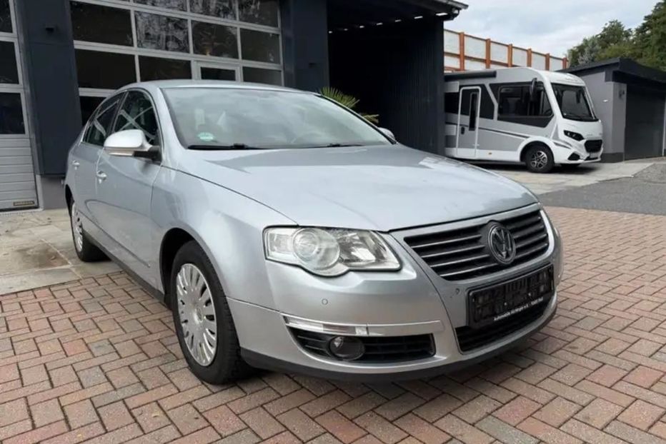 Продам Volkswagen Passat B6 2005 года в Львове