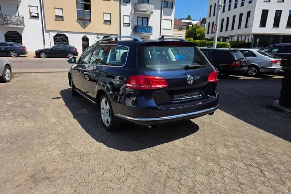 Продам Volkswagen Passat B7 2011 года в Днепре