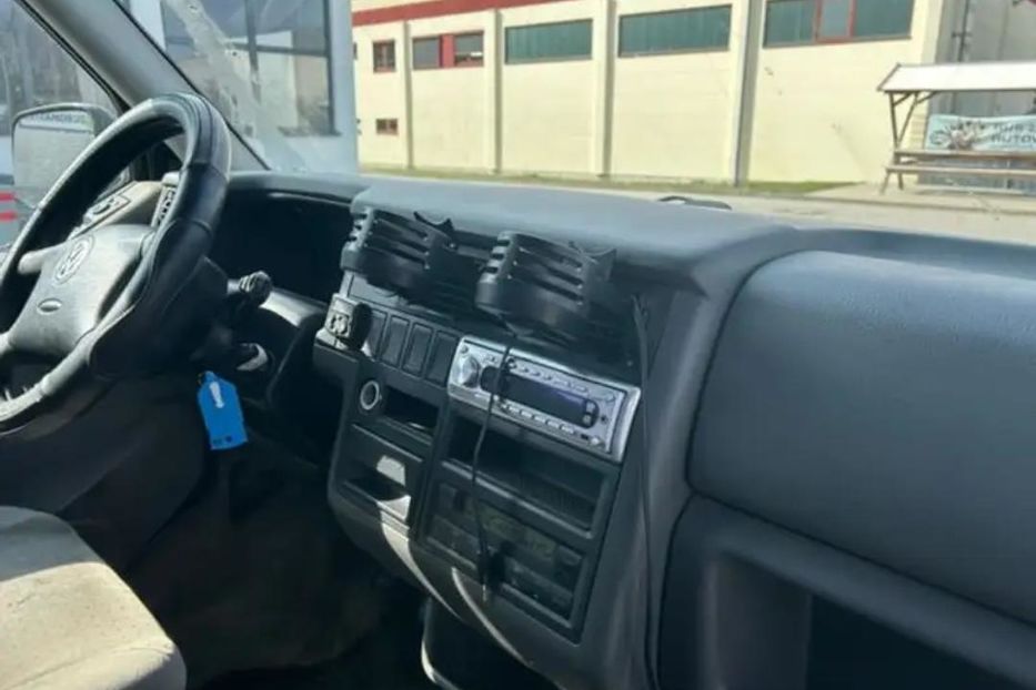 Продам Volkswagen T4 (Transporter) пасс. 2000 года в Киеве