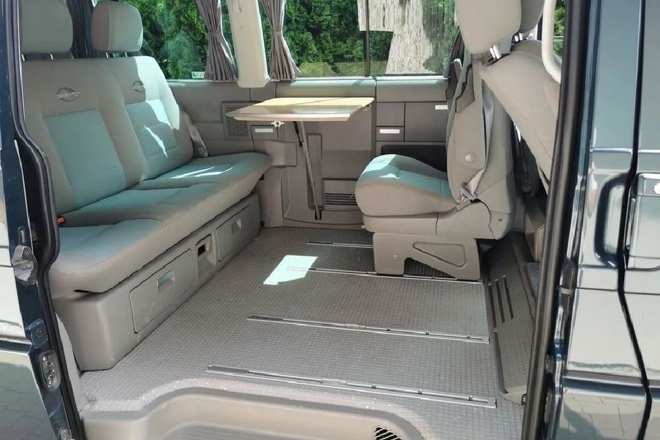 Продам Volkswagen T4 (Transporter) пасс. 2001 года в г. Павлоград, Днепропетровская область
