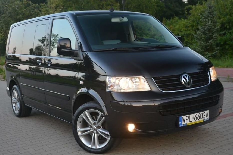 Продам Volkswagen T5 (Transporter) пасс. 2006 года в Львове