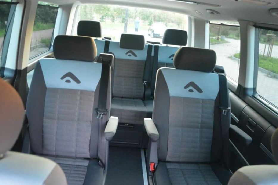 Продам Volkswagen T5 (Transporter) пасс. 2006 года в Львове