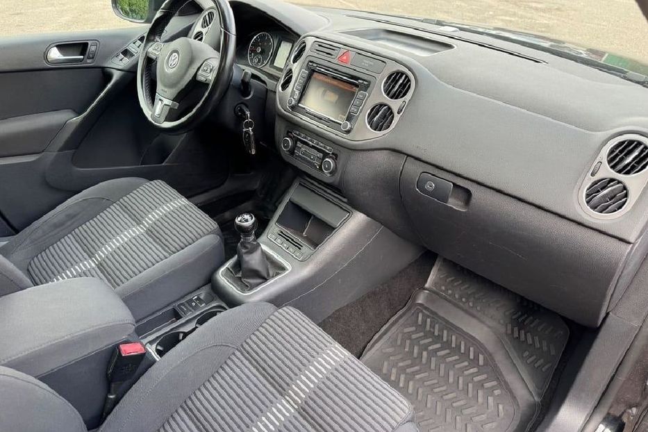 Продам Volkswagen Tiguan 2009 года в Харькове