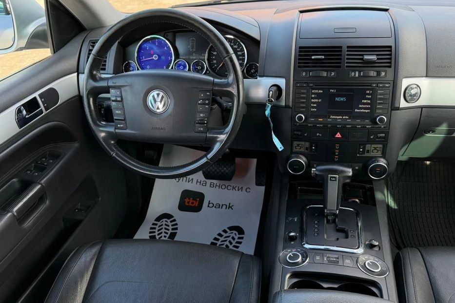 Продам Volkswagen Touareg 2007 года в Киеве