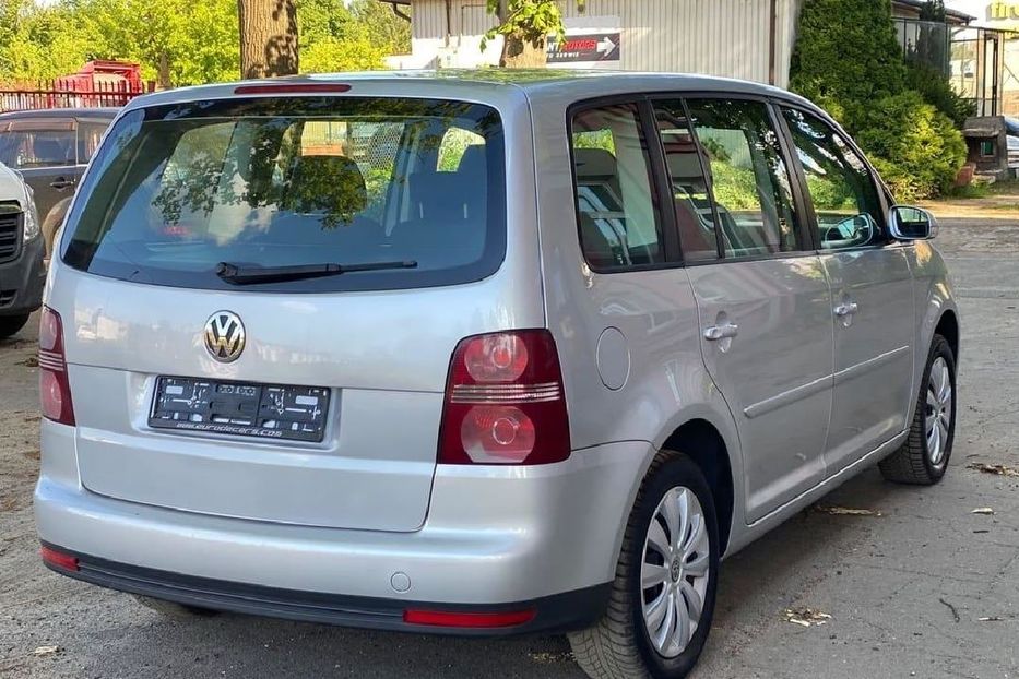 Продам Volkswagen Touran 2006 года в Ивано-Франковске