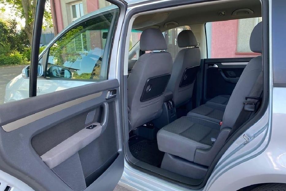 Продам Volkswagen Touran 2006 года в Ивано-Франковске