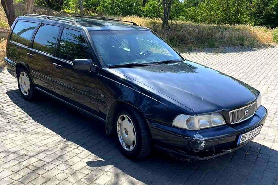 Продам Volvo V70 1999 года в Одессе