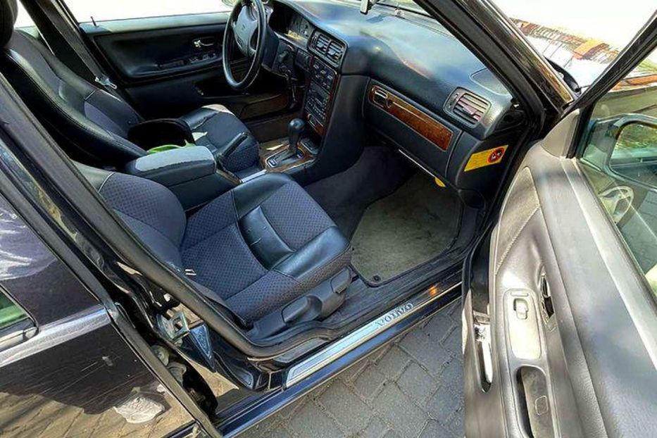 Продам Volvo V70 1999 года в Одессе