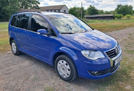 Продам Volkswagen Touran TSI 2009 года в г. Гайсин, Винницкая область