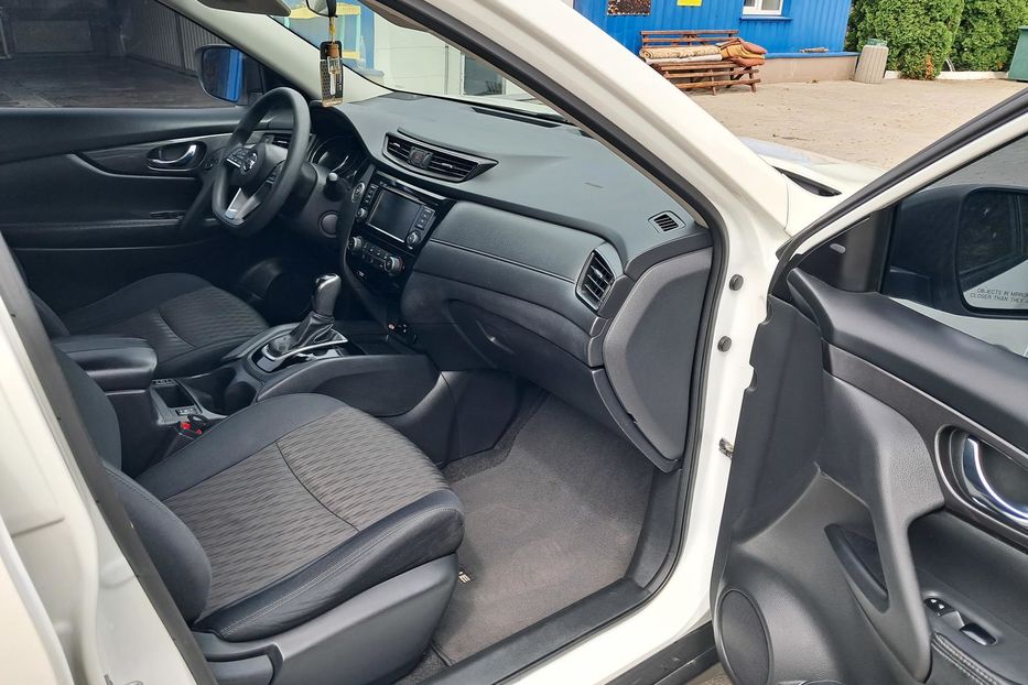 Продам Nissan X-Trail SV 2018 года в г. Гайсин, Винницкая область