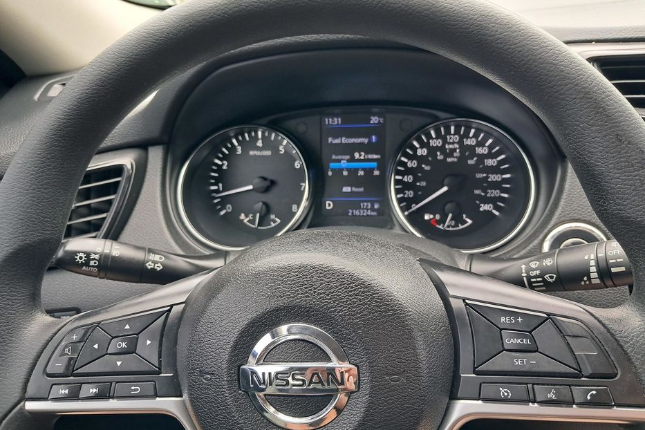 Продам Nissan X-Trail SV 2018 года в г. Гайсин, Винницкая область