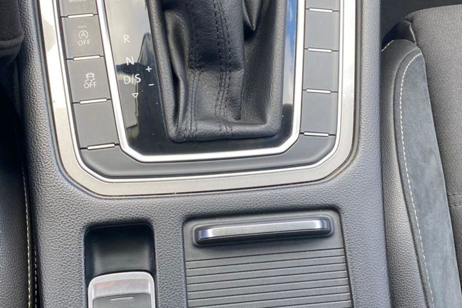 Продам Volkswagen Passat Alltrack MOTION 2016 года в Львове