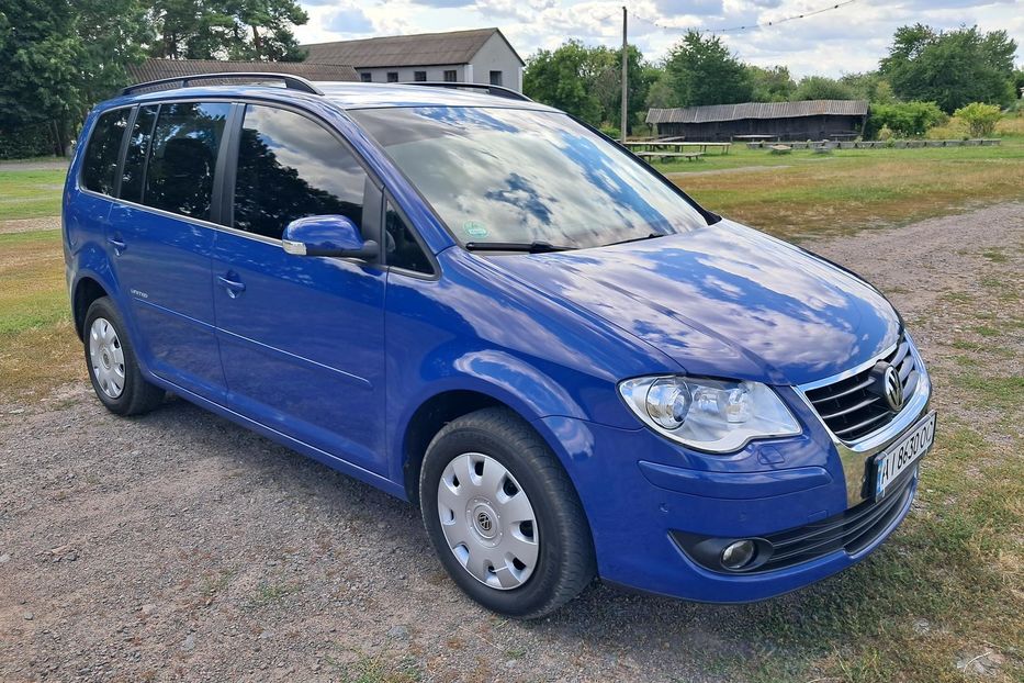 Продам Volkswagen Touran TSI 2009 года в г. Гайсин, Винницкая область
