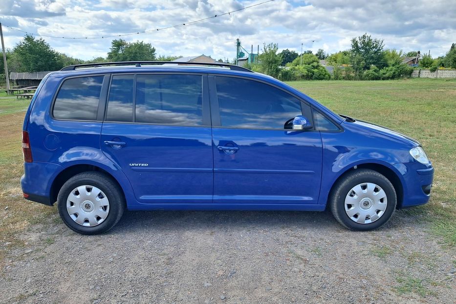 Продам Volkswagen Touran TSI 2009 года в г. Гайсин, Винницкая область