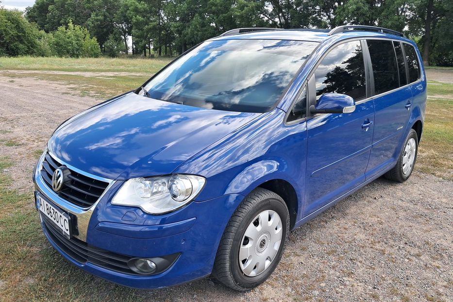 Продам Volkswagen Touran TSI 2009 года в г. Гайсин, Винницкая область