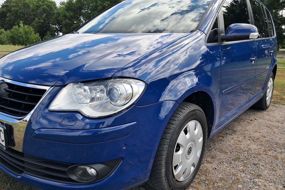 Продам Volkswagen Touran TSI 2009 года в г. Гайсин, Винницкая область