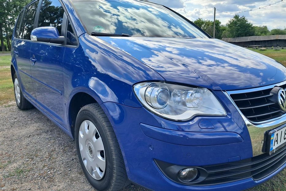Продам Volkswagen Touran TSI 2009 года в г. Гайсин, Винницкая область