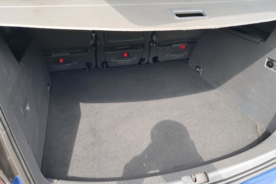 Продам Volkswagen Touran TSI 2009 года в г. Гайсин, Винницкая область