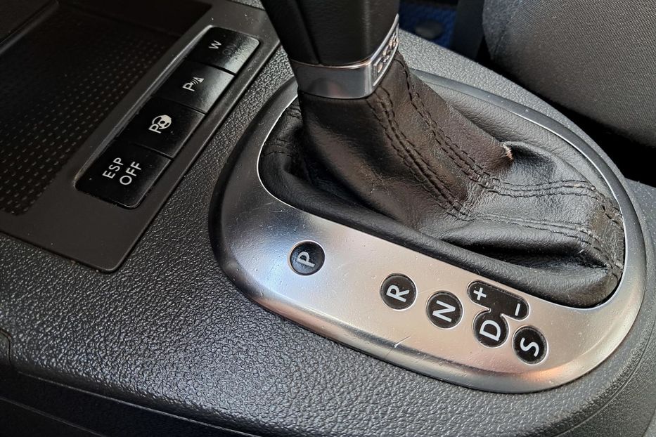Продам Volkswagen Touran TSI 2009 года в г. Гайсин, Винницкая область