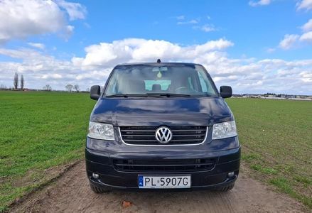 Продам Volkswagen T5 (Transporter) пасс. 2006 года в Львове