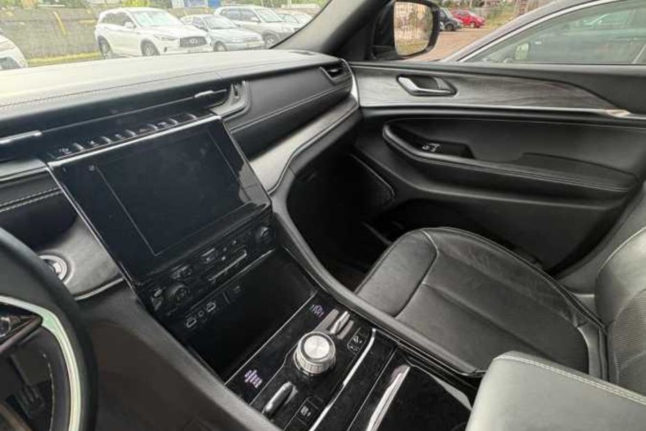 Продам Jeep Grand Cherokee Long overland  2022 года в Киеве