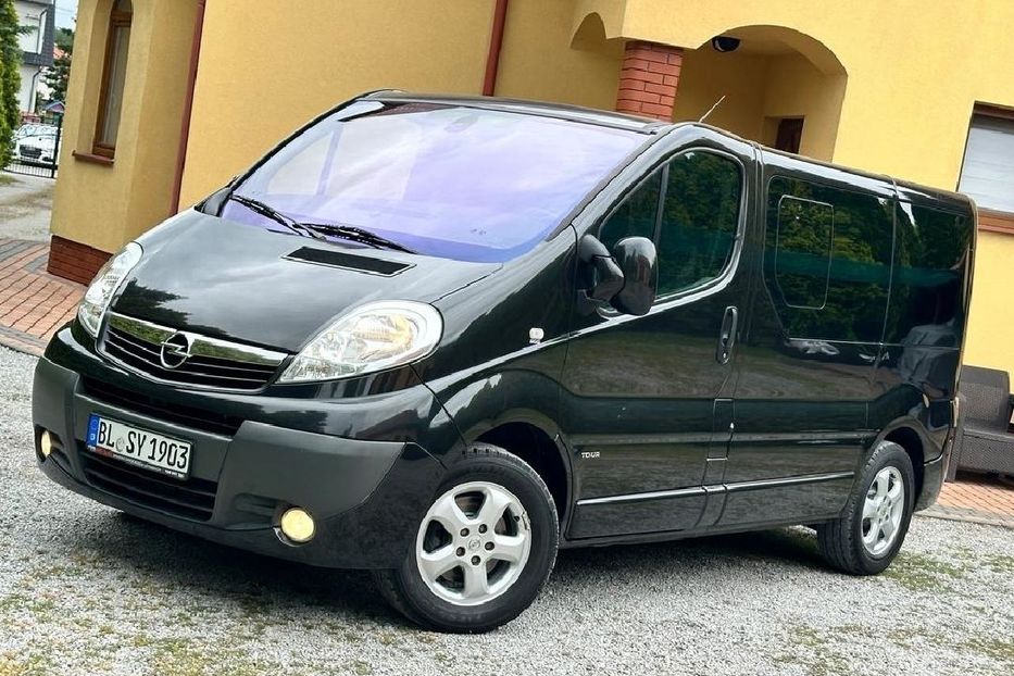 Продам Opel Vivaro пасс. 2006 года в Херсоне