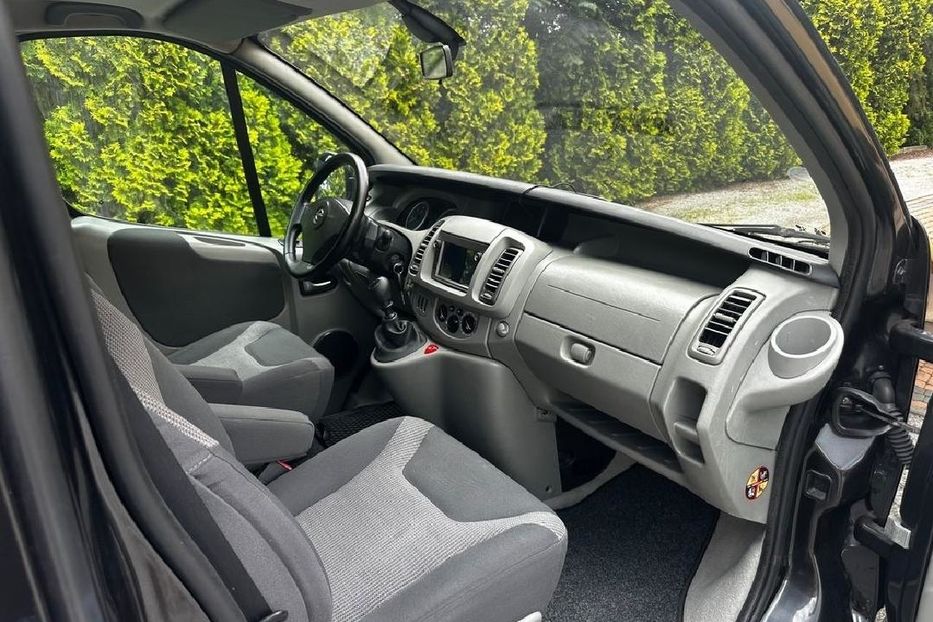 Продам Opel Vivaro пасс. 2006 года в Херсоне