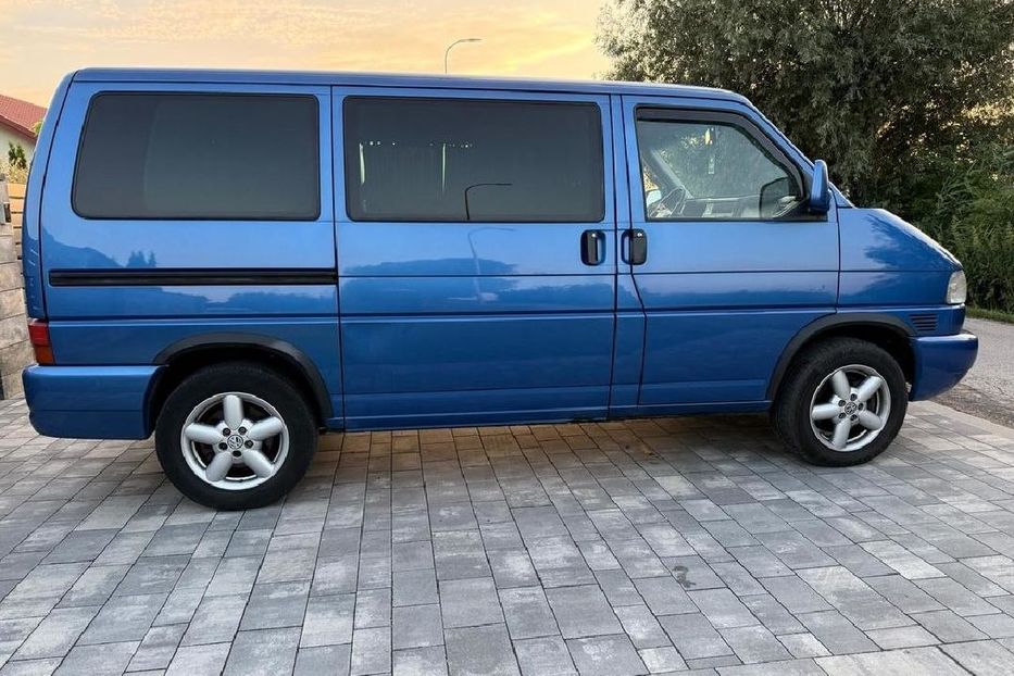 Продам Volkswagen T4 (Transporter) пасс. 2002 года в г. Дружковка, Донецкая область