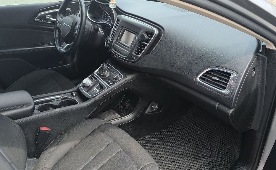 Продам Chrysler 200 Limited 2014 года в Виннице