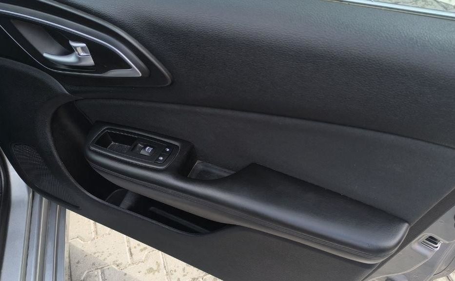 Продам Chrysler 200 Limited 2014 года в Виннице